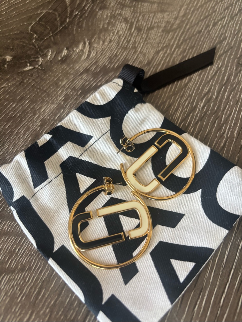 Marc Jacobs Gold Hoop Logo Earrings - Picture 2 of 2